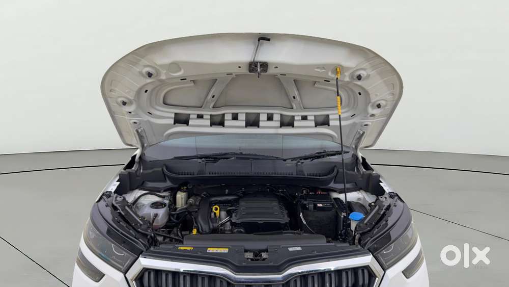 Skoda Kushaq 1.0 Ambition Classic Tsi At, 2023, Petrol