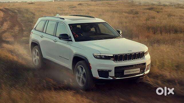 Jeep Grand Cherokee 2023 Petrol Well Maintained