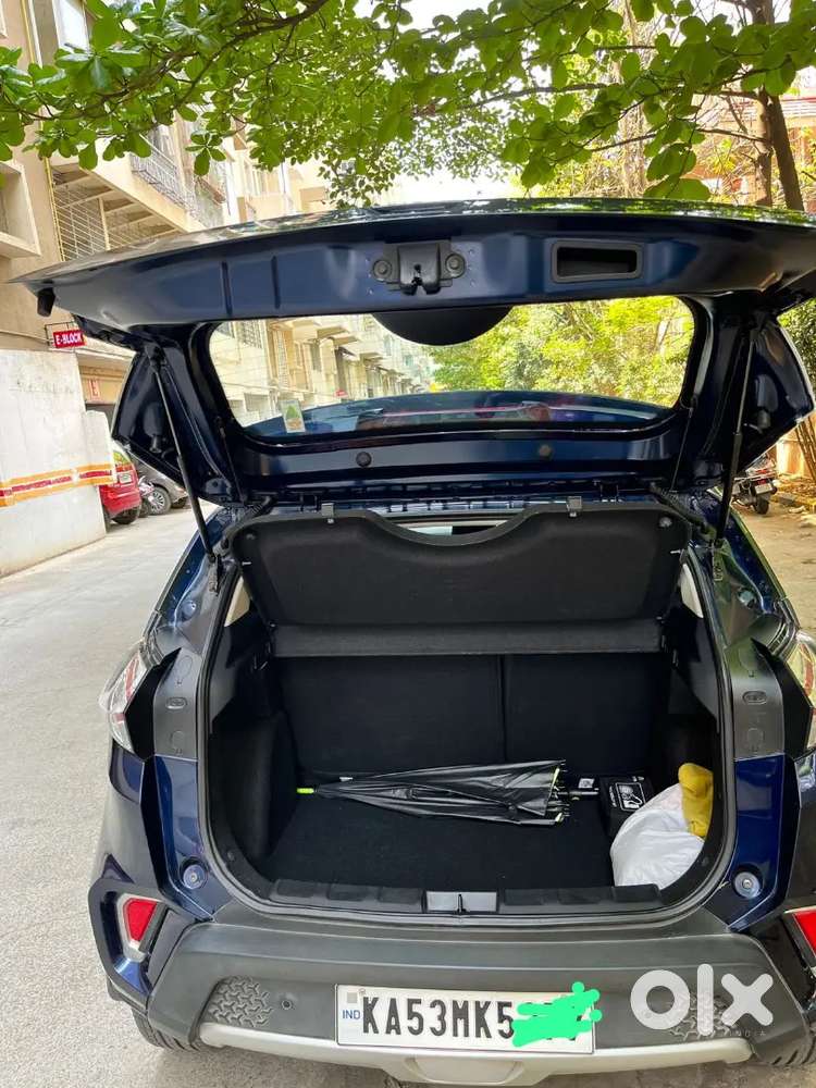 Tata Nexon Xz+ (s) Petrol Manual  Top Model  Excellent Condition