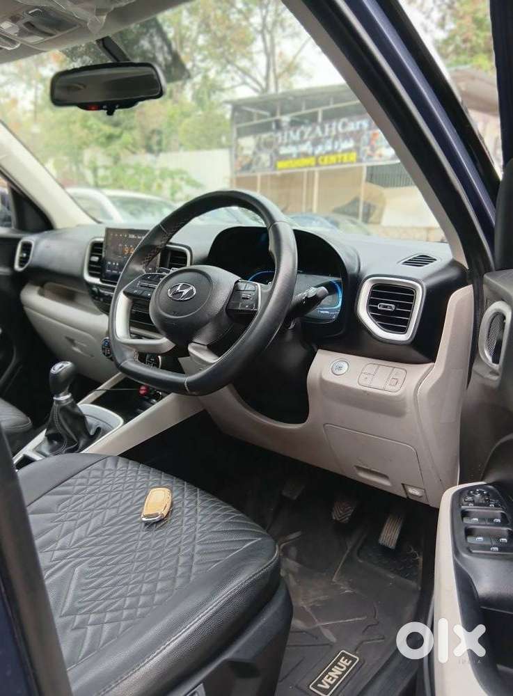 Hyundai Venue Sx Mt, 2022, Petrol