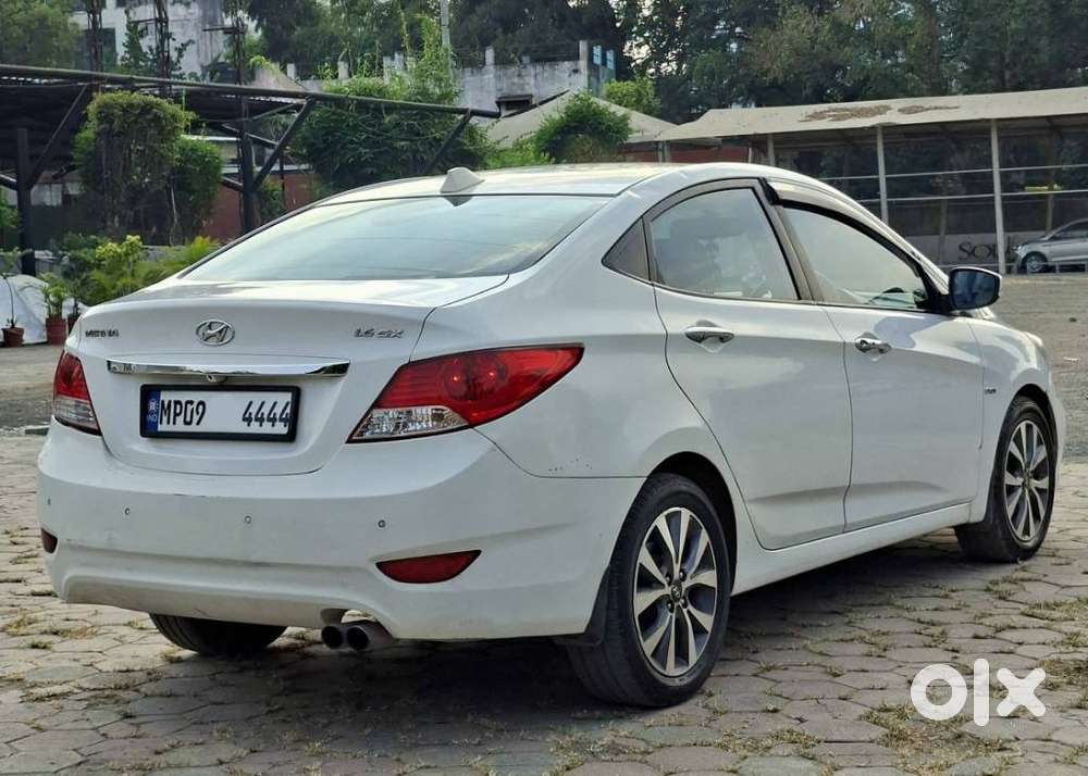 Hyundai Verna 1.6 Sx (o) Crdi Se, 2014, Diesel