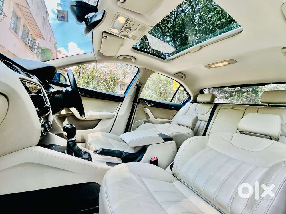 Skoda Octavia 1.8 Tsi At L K, 2018, Petrol