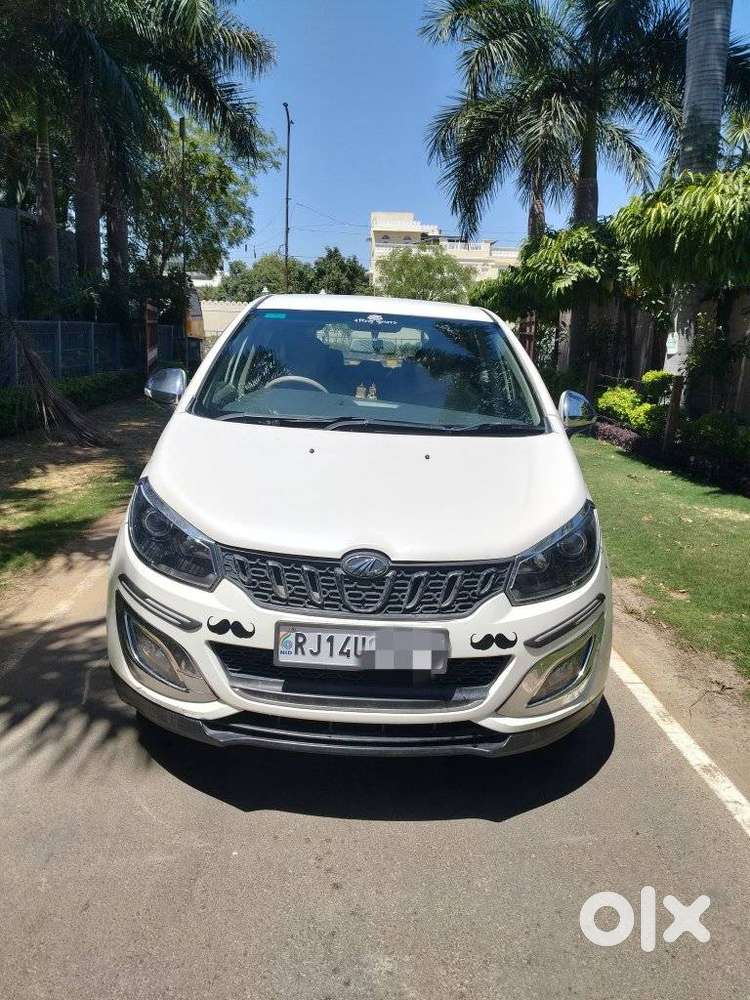 Mahindra Marazzo M6, 2019, Diesel
