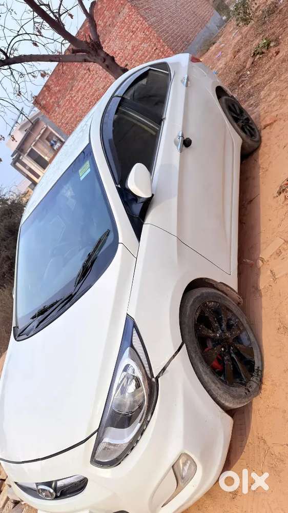 Hyundai Verna 2013 Diesel Well Maintained