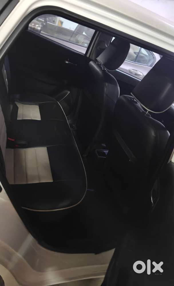 Maruti Suzuki Swift, 2023, Petrol
