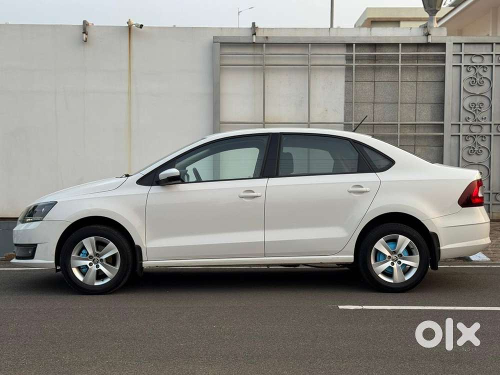 Skoda Rapid 1.6 Ambition Plus Mpi, 2019, Petrol