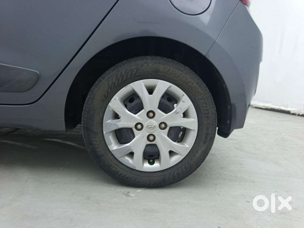 Hyundai Grand I10 1.2 Kappa Sportz, 2016, Petrol