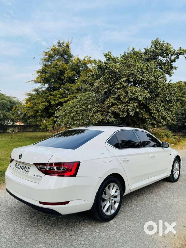 Skoda Superb Lk 1.8 Tsi At, 2016, Petrol
