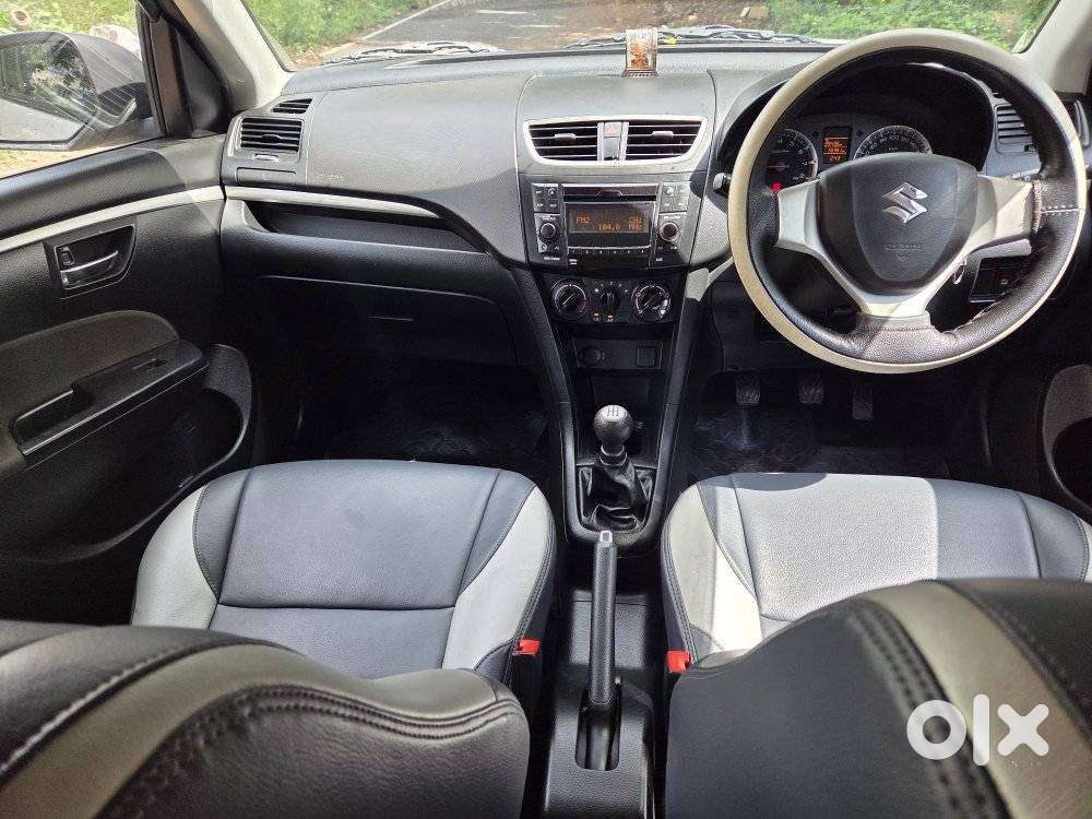 Maruti Suzuki Swift Vxi Optional, 2016, Petrol
