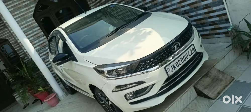 Tata Tiago 1.2 Revotron 2023  Top Model Z+  In Exilent  Condition