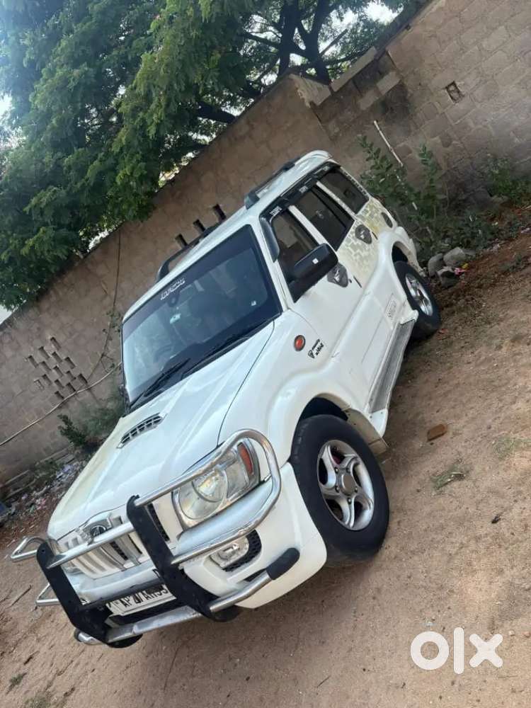 Mahindra Scorpio 2011 Diesel 250000 Km Driven Vlx 5 Year's రెన్యువల్