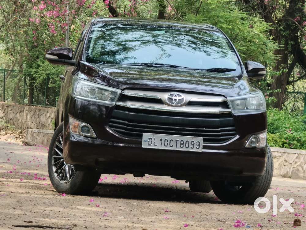 Toyota Innova Crysta 2.8 Gx At, 2016, Diesel