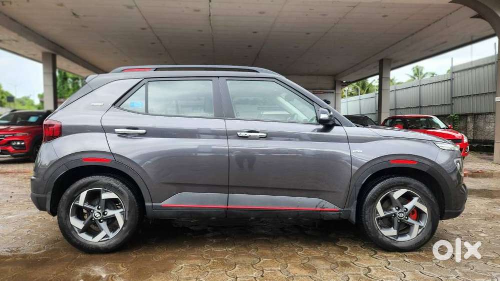 Hyundai Venue 1.0 Sx Plus Turbo Dct Dual Tone, 2021, Petrol