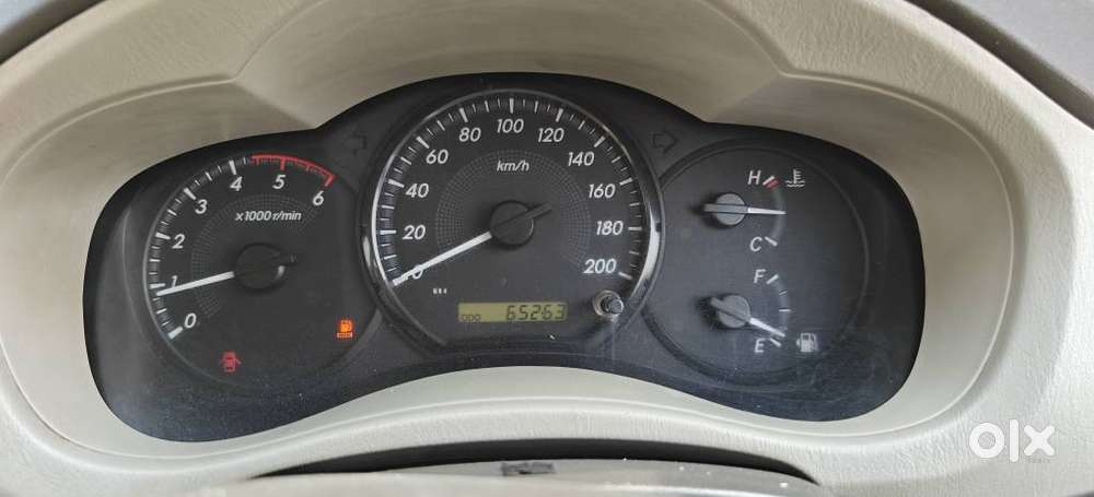 Toyota Innova 2.5 G (diesel) 8 Seater Bs Iv, 2013, Diesel