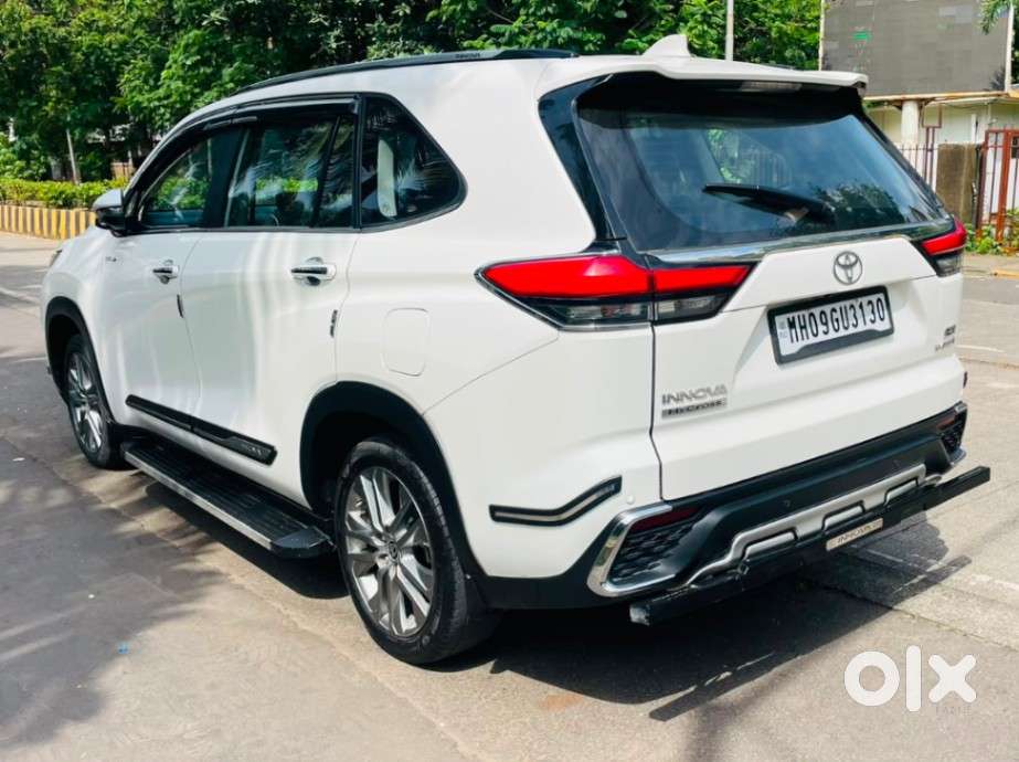 Toyota Innova Hycross 2.0 Zx Hybrid 7 Str, 2024, Petrol