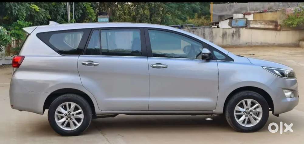 Toyota Innova Crysta 2018 Diesel 93000 Km Driven