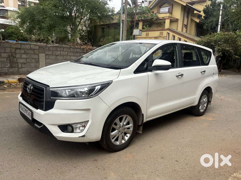 Toyota Innova Crysta 2.4 G Mt 7 Str, 2024, Diesel