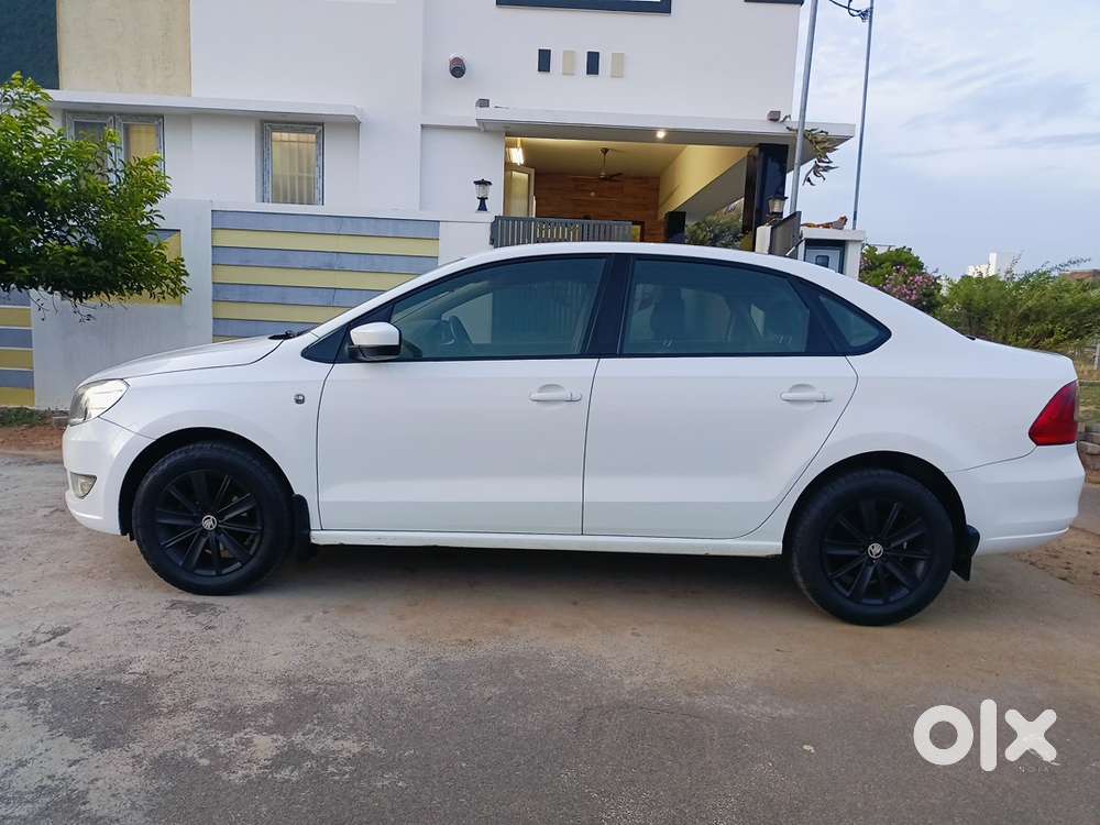 Skoda Rapid Diesel Manual 2013 Year