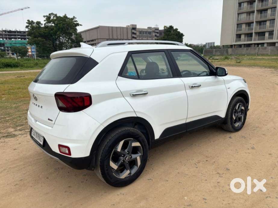 Hyundai Venue Sx Plus Turbo Dct, 2019, Petrol