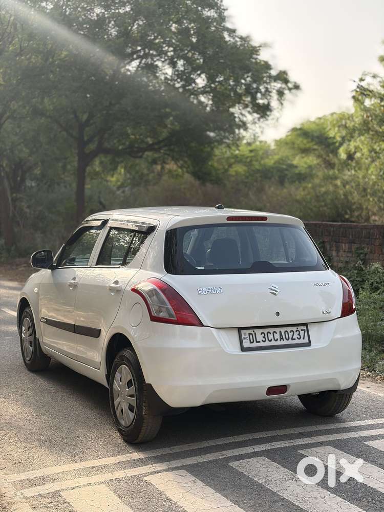 Maruti Suzuki Swift 2011-2014 Lxi, 2012, Cng & Hybrids