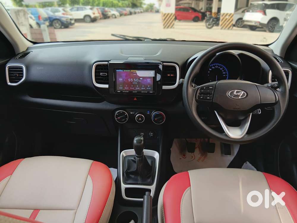 Hyundai Venue 1.2 S Plus, 2021, Petrol