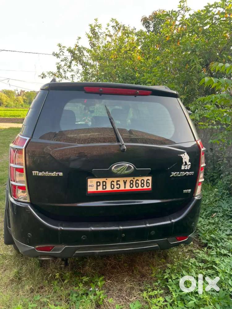 Mahindra Xuv500 2014 Diesel 96633 Km Driven