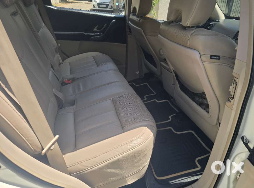 Mahindra Xuv500 W10 Awd, 2016, Diesel