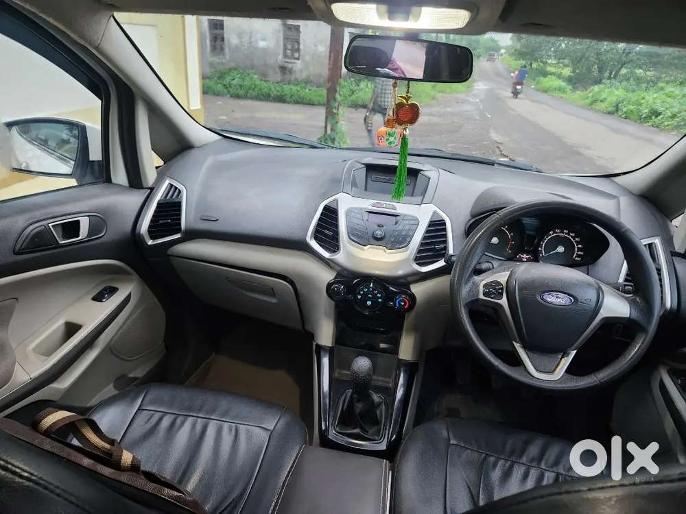 Mechanically Excellent Condition 
Steering Mounted Controls 
Single
