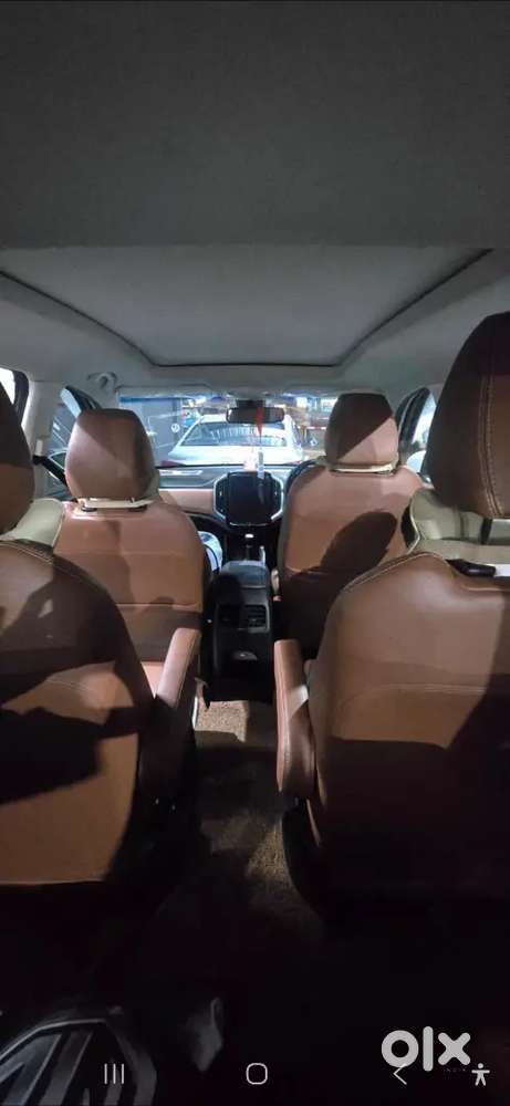 Mg Hector Plus