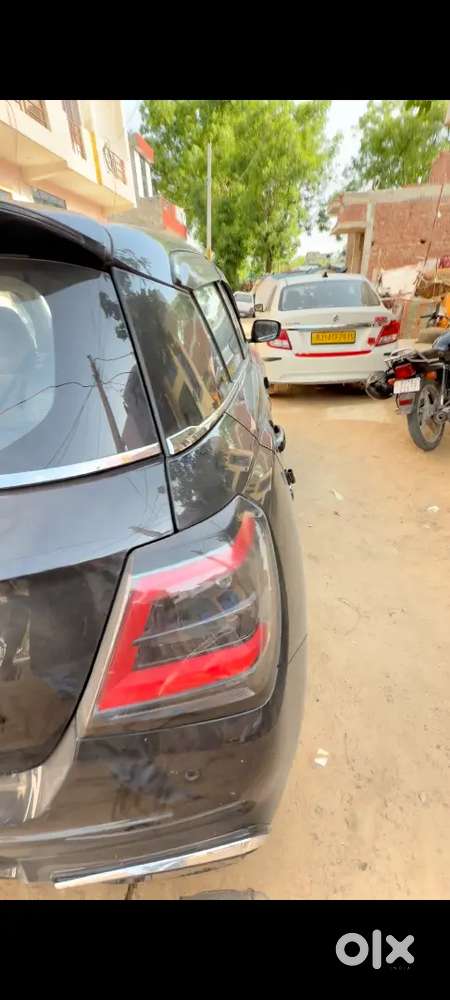 Maruti Suzuki Swift Vxi 2026