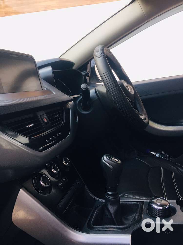 Tata Nexon 2023 Petrol 58000 Km Driven