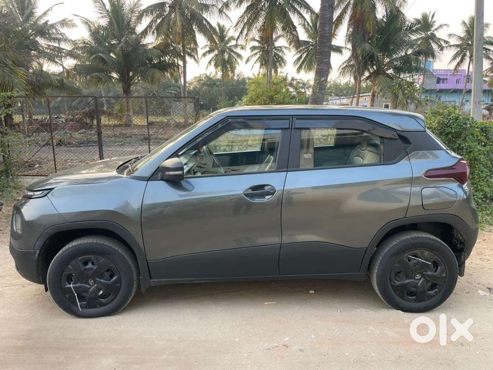 Tata Punch Petrol Manual 2024