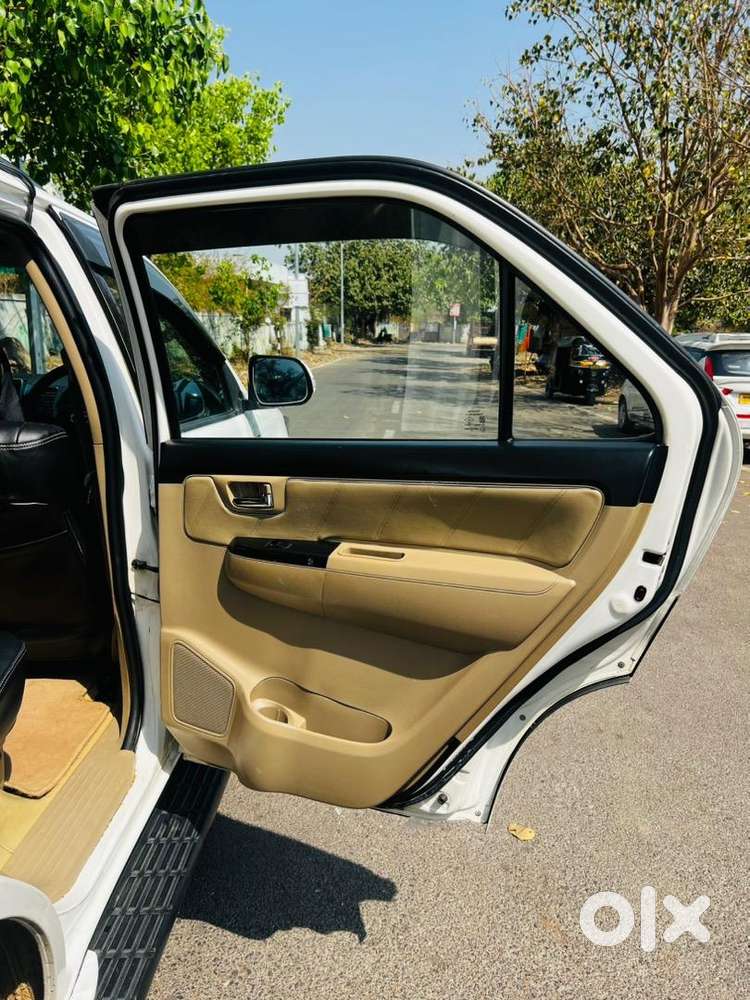 Toyota Fortuner 2014 Diesel Well Maintained