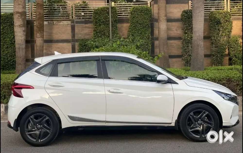 Brand New I20 With Full Company Records From Hyundai