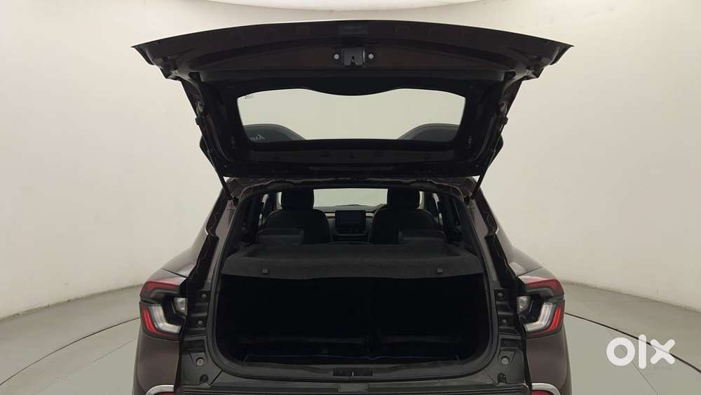 Renault Kiger Rxt, 2021, Petrol