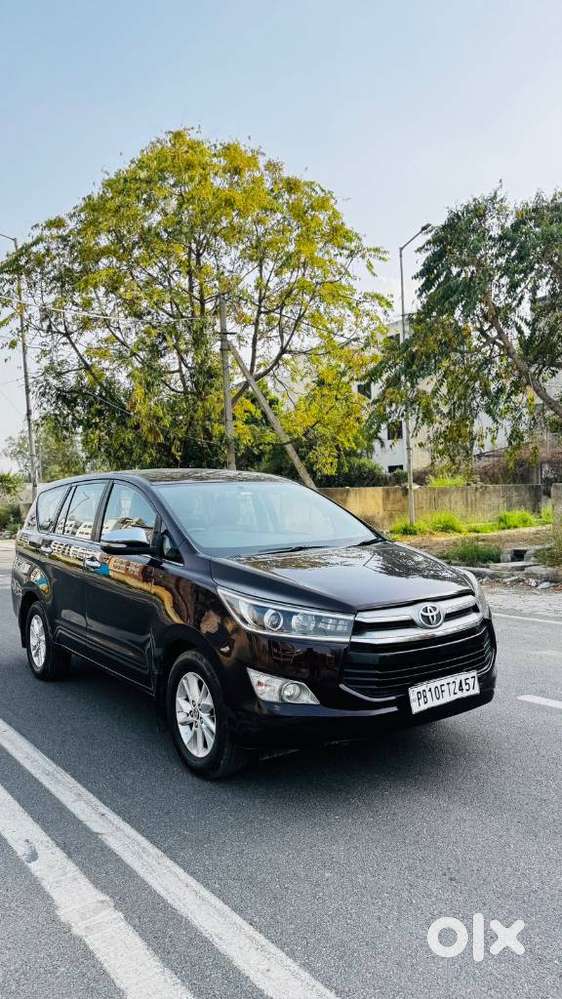 Toyota Innova Crysta 2.4 Z 7 Str, 2016, Diesel