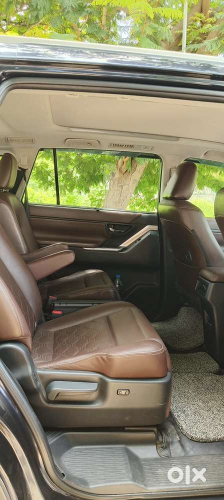 Toyota Innova Hycross 2023 Petrol Good Condition