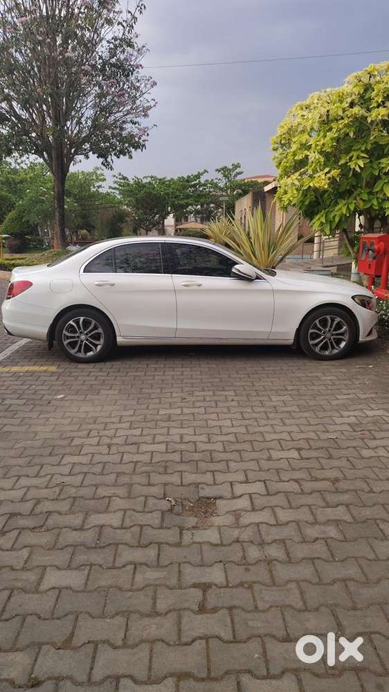 2017 Mercedes-benz Diesel Automatic