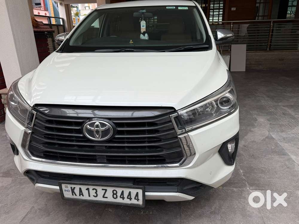 Toyota Innova Crysta 2022