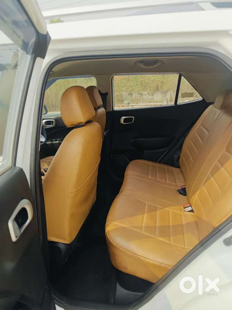 Hyundai New Venue 2022 Petrol Well Maintained