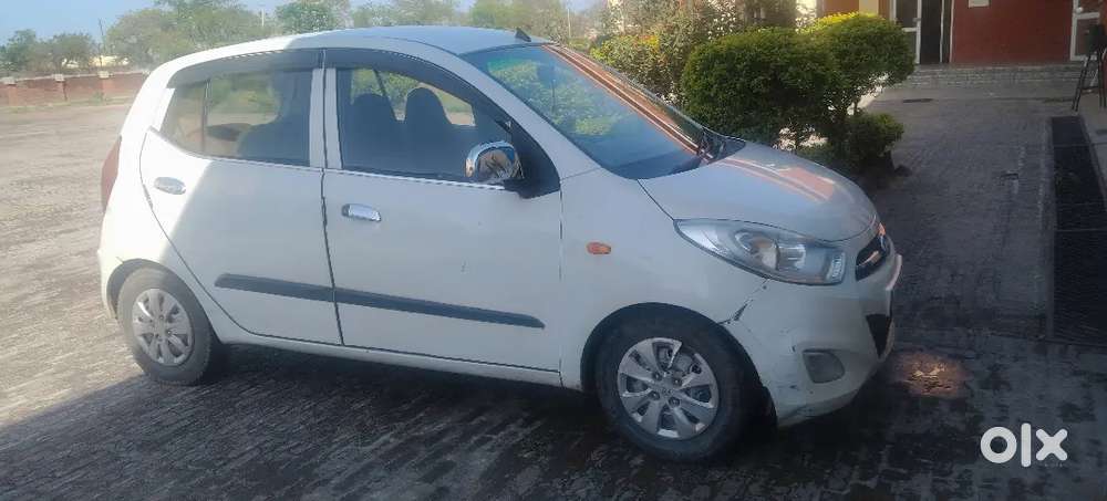 Hyundai I10 2011 Cng & Hybrids 82000 Km Driven