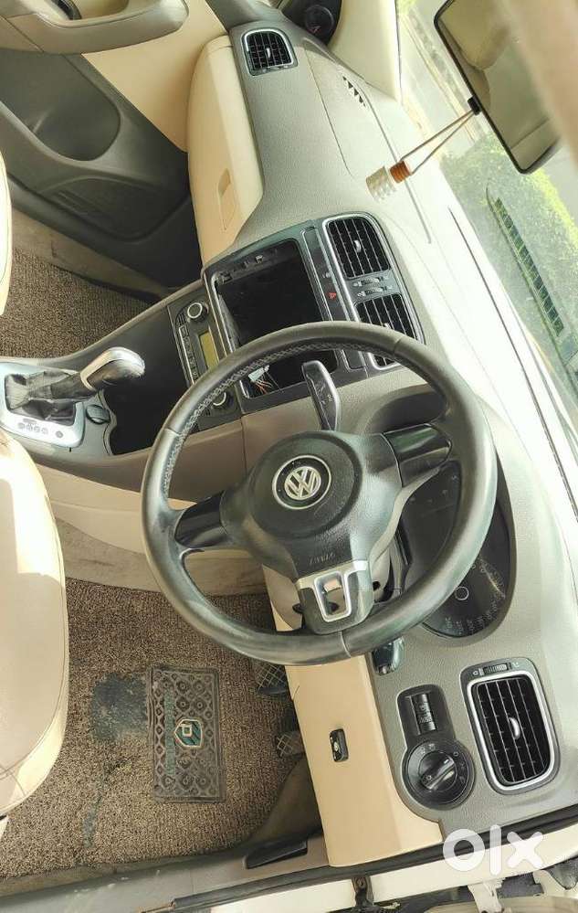 Volkswagen Vento 1.2 Highline Plus At 16 Alloy, 2011, Cng & Hybrids