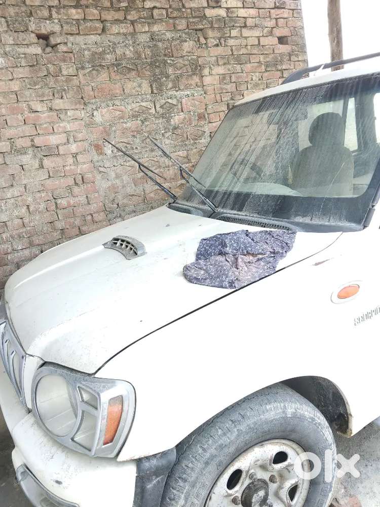 Mahindra Scorpio Classic 2005