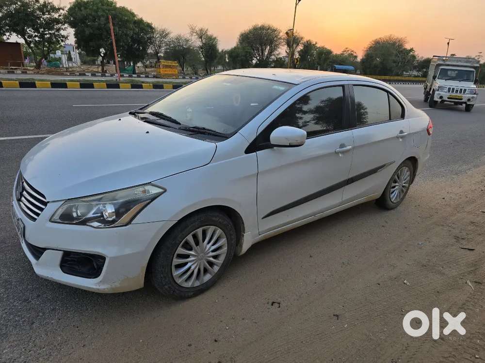 Maruti Suzuki Ciaz 2015 Petrol + Cng