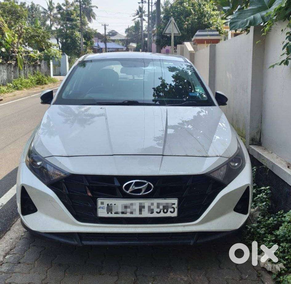 Hyundai New I20 1.2 Asta (o) Ivt, 2021, Petrol