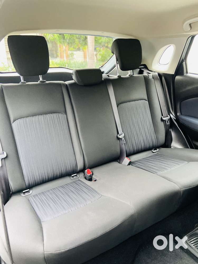 Maruti Suzuki Baleno Sigma, 2025, Petrol