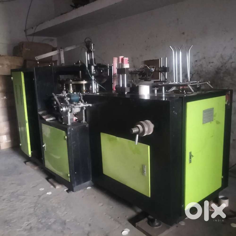 Paper glass making machine