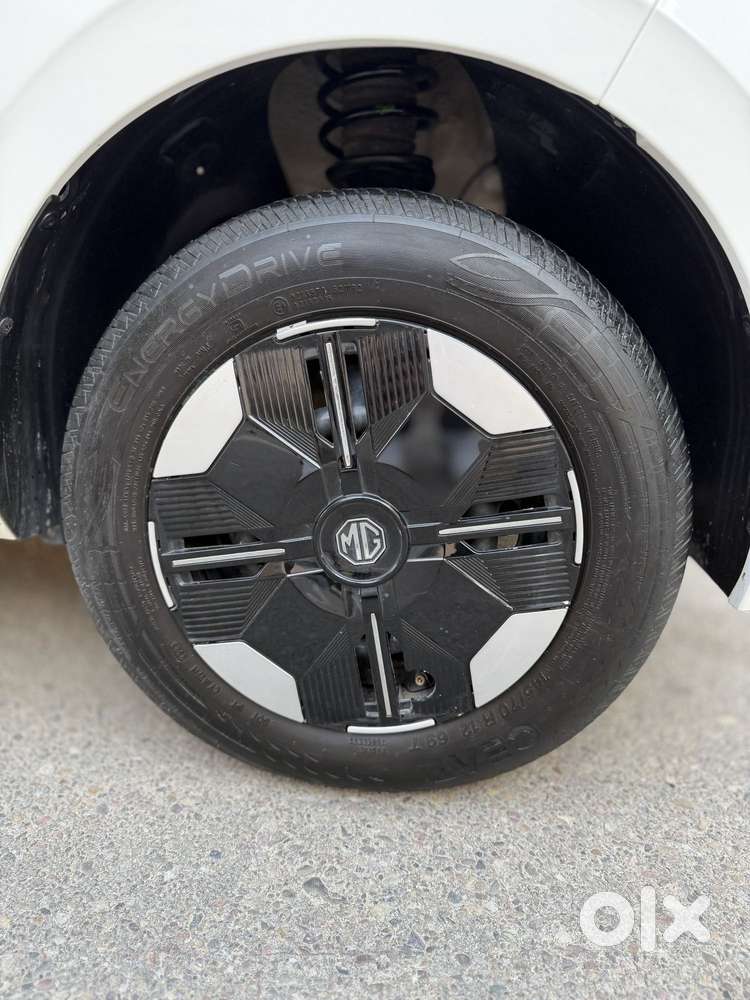 Mg Comet Ev Plush, 2025, Electric