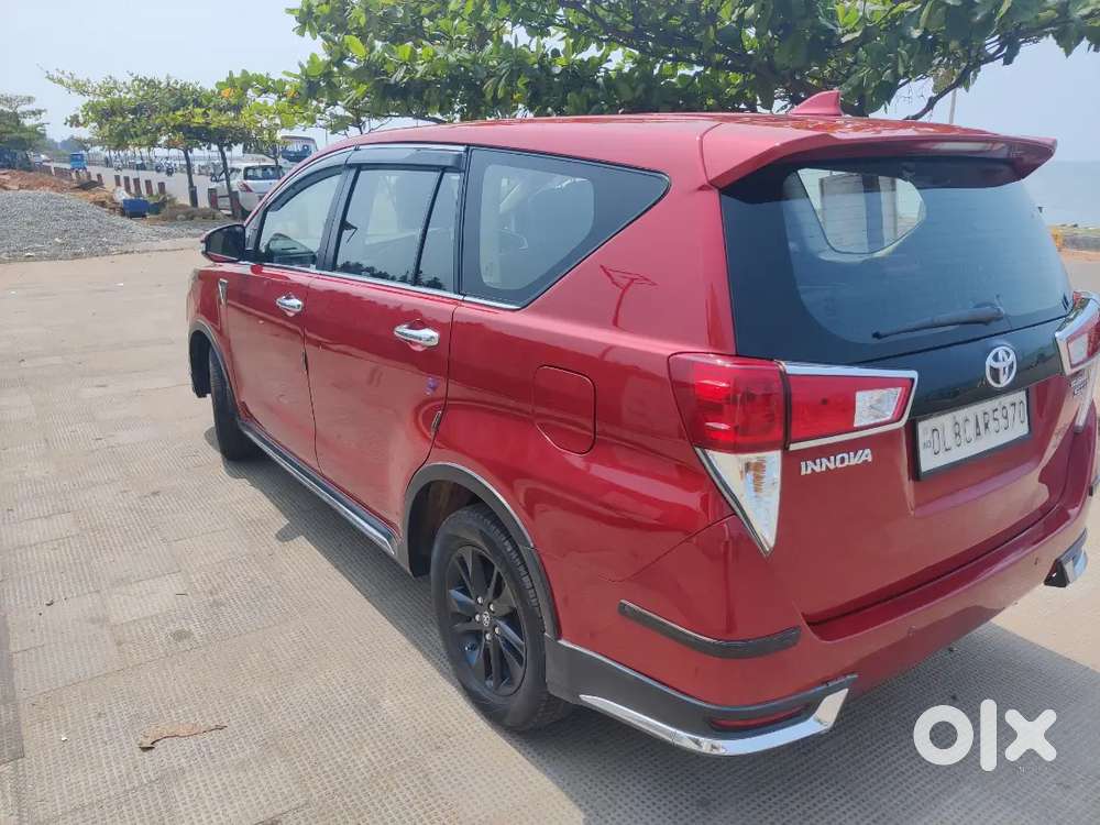 Toyota Innova Crysta 2017 Diesel 105000 Km Driven