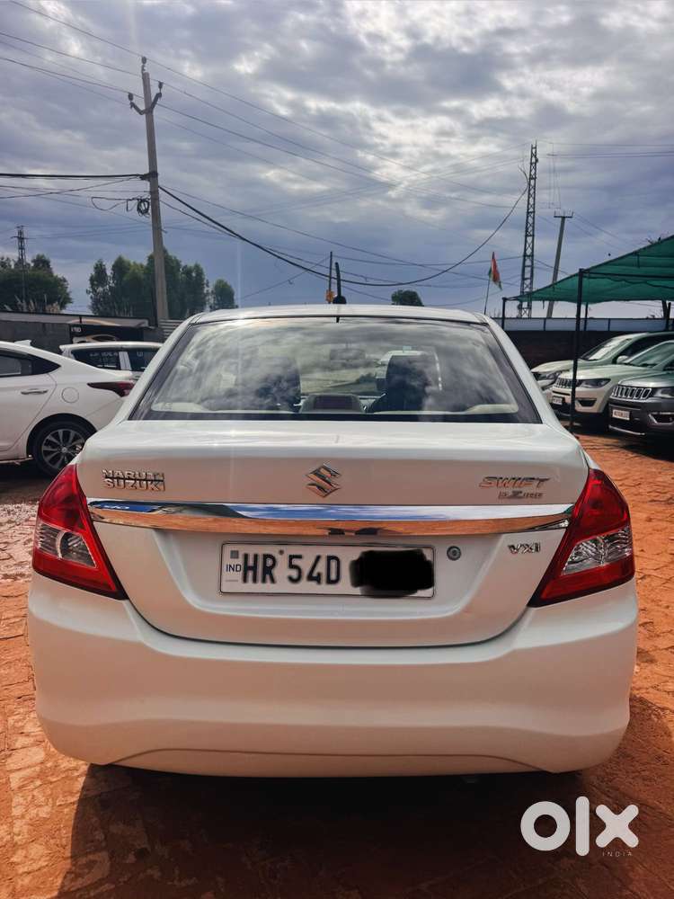 Maruti Suzuki Swift Dzire 1.2 Vxi, 2017, Petrol